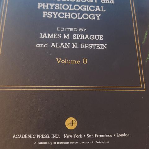 Psykologi / medisin studie bok   psychology and and physiological psychology