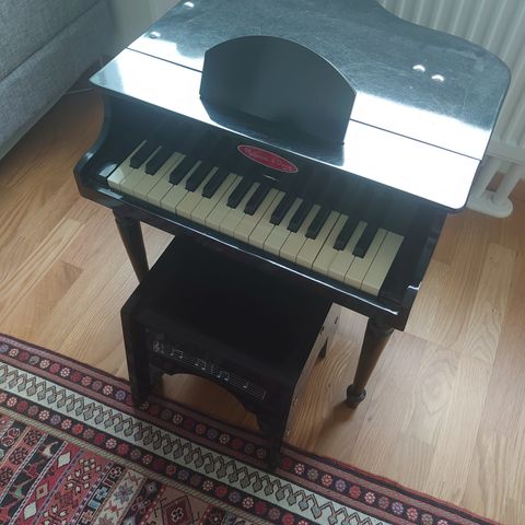 barne Piano