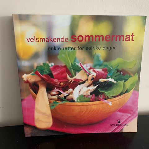 Kokebok Velsmakende sommermat Gyldendal bok