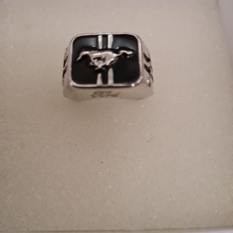 Herre Ring selges. pris, 200,kr,