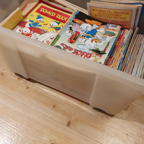 Stor samling Donald Duck blader fra 1980-1999 selges samlet