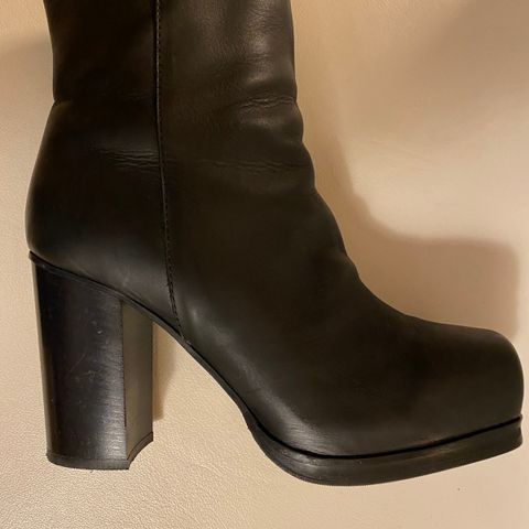 Stilige Acne Rise boots str. 40