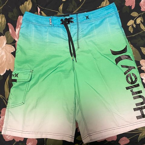 FOR SALE HURLEY BOARDSHORT 