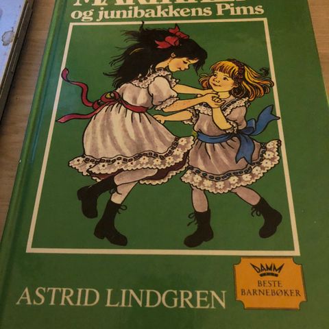 Astrid Lindgren sin bok Marikken og junibakkens Pims til salgs.