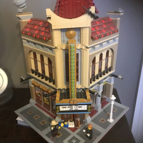 Lego Creator Palace Cinema