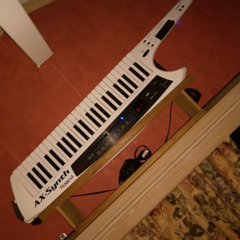 Roland AX synth