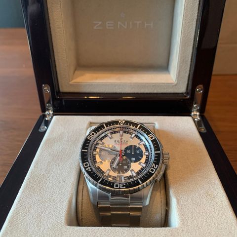 Zenith El Primero Stratos Flyback Felix Baumgartner Tribute Edition