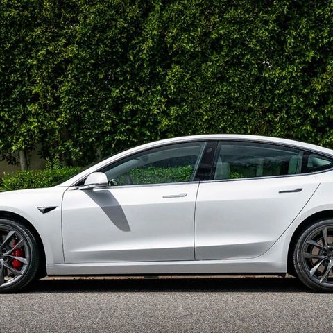 18" SMIDDE VINTERHJUL TIL TESLA MODEL 3! PASSER OGSÅ PERFORMANCE!