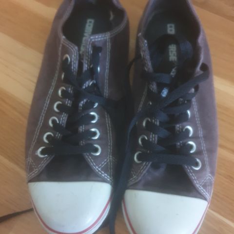 Converse sko str 41,5