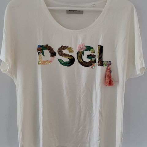 Topp fra Desigual