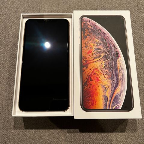 iPhone XS Max (256GB)