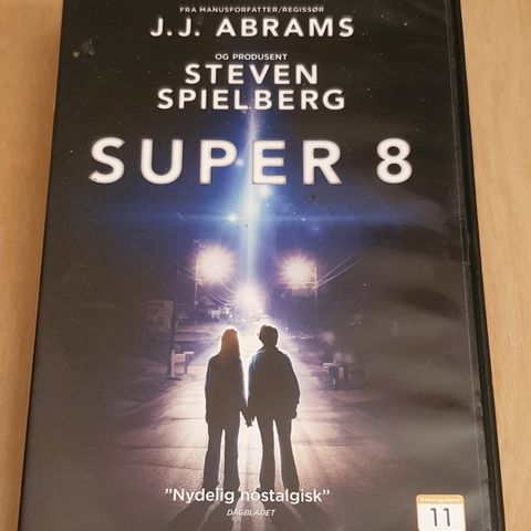 Super 8  ( DVD )