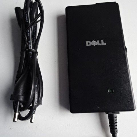 Dell strøm adapter modell FA90PE0-00 for bærbare PC (ny)