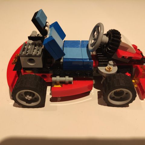 Red Go-Kart (31030) fra Lego Creator