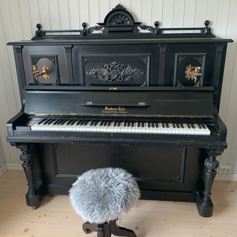 Brødrene Hals Piano