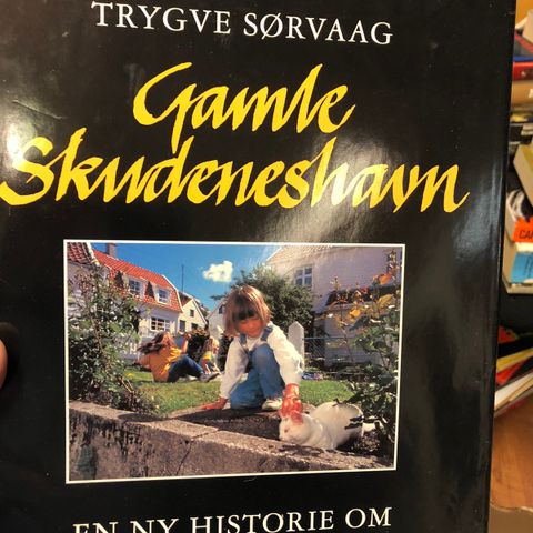 Trygve Sørvaag sin bok Gamle Skudeneshavn til salgs.