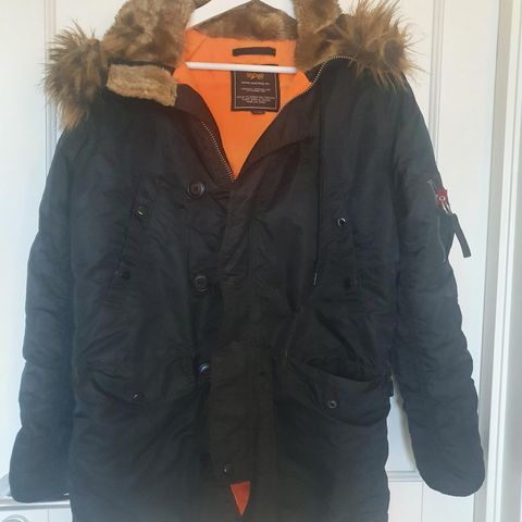 Alpha industries parkas, passer både dame/ herre