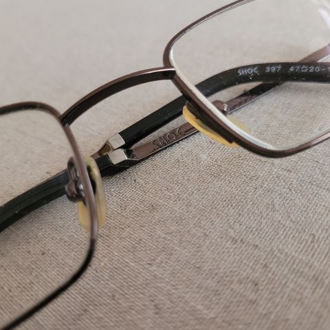 Shoc  briller/fra Japan