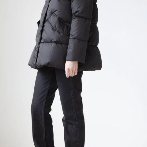 Lempelius ( Short Quilted Down Parka)