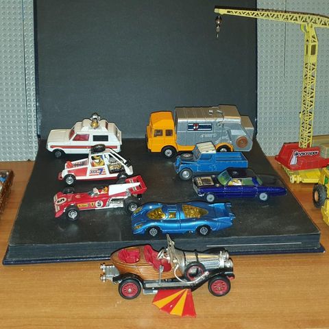 Corgi Toys.  Div. modeller fra 70 tallet.  Buick, Porsche, Land Rover