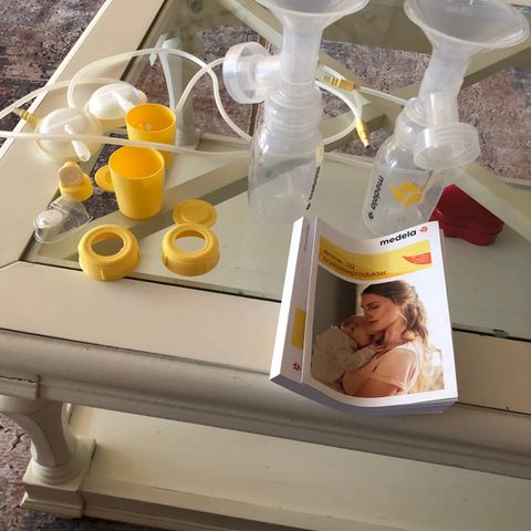 Medela dobbel brystpumpe