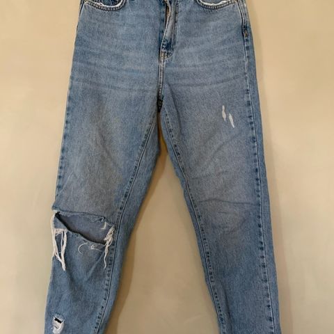 Kule jentejeans fra Gina Tricot str. 34