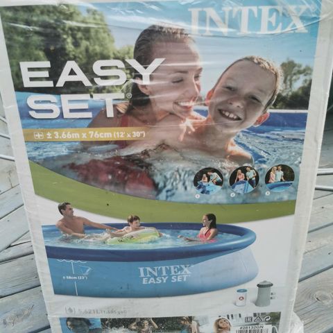 Intex 3.66m basseng (ny i eske)