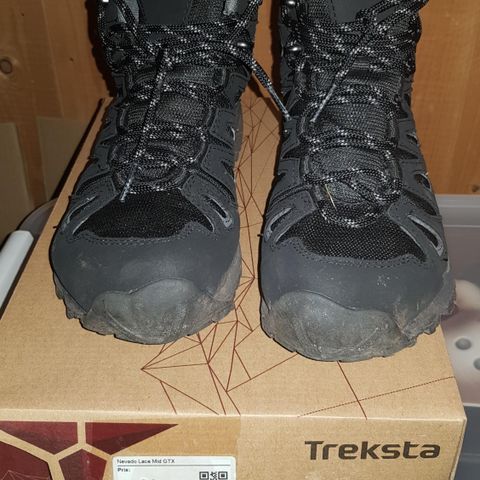 Tursko: Treksta Nevado Lace Mid GTX str 38