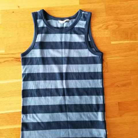 Joha ull singlet str. 150 meget pent brukt