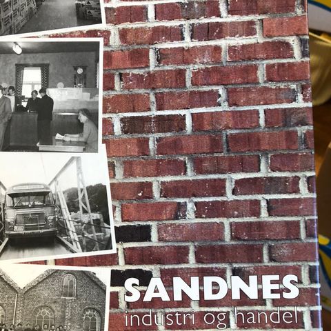 Sandnes - industri og handel Forfattere Tom Gaudland,  Frank Jacobsen til salgs