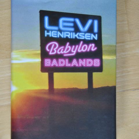 Babylon Badlands. Levi Hehriksen. Innb. (AC) . Sendes