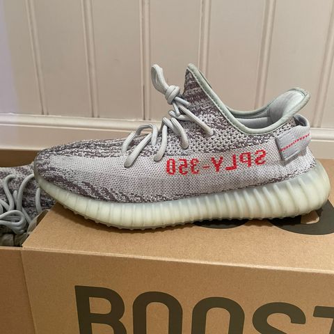 yeezy 350 Blue tint størrelse 42