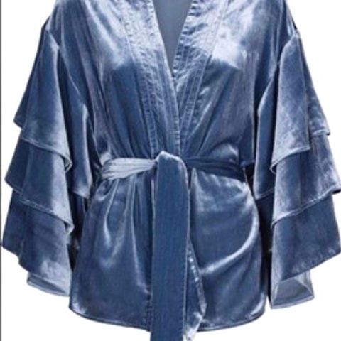 Ubrukt Maud kimono - Pris er satt