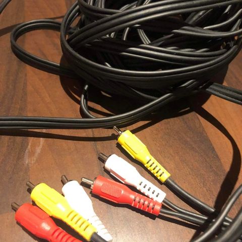 3 x RCA-kabel 10 m rød, hvit, gul