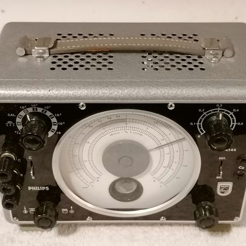 Philips Type GM 4144/03 capacitance meter