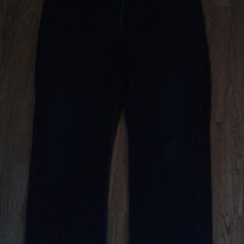 Ny Levis 582 strW36 L30 Selges.