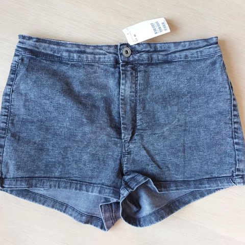 Ny stenvasket denimshorts