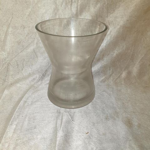 Vase i klart glass