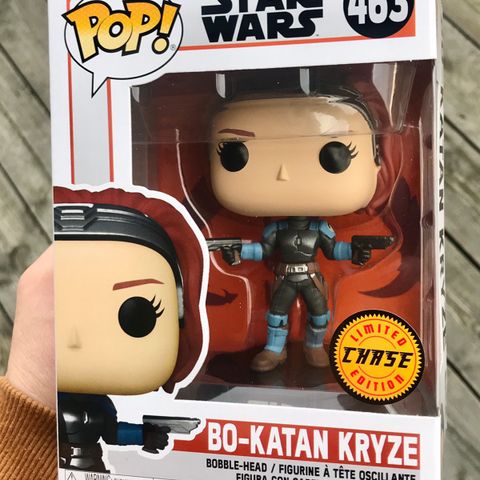 Funko Pop! Bo-Katan Kryze (No Helmet Chase) | The Mandalorian | Star Wars (463)