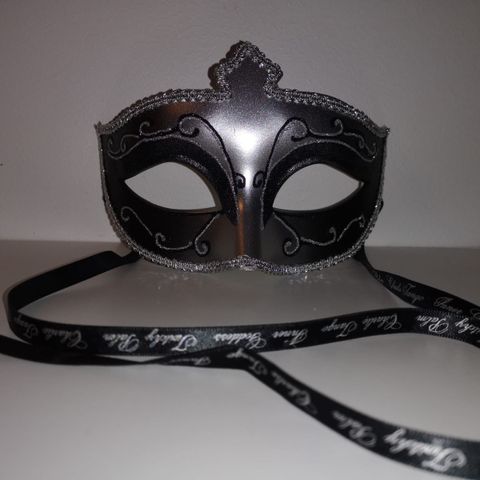 Masker Fifty Shades og Grey