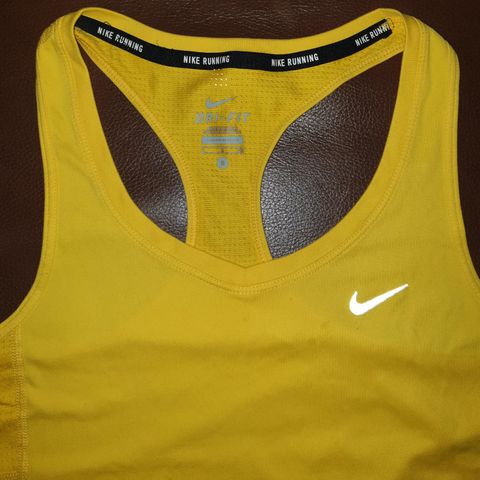 Nike Dri fit singlet