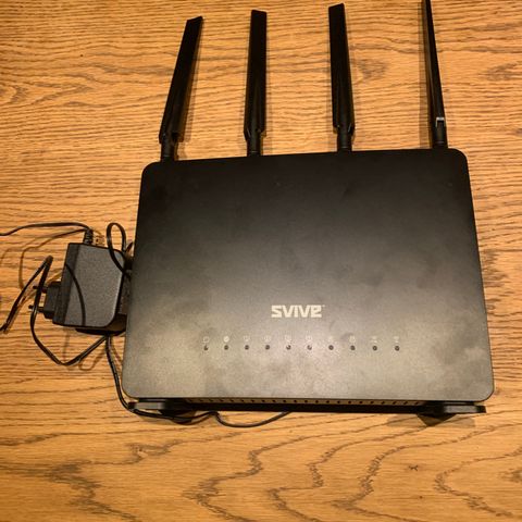 SVIVE Cirrus router