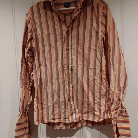 Luksuriøs og Vintage skjorte fra Kenzo ⭐⭐