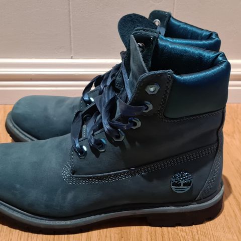 Kule Timberland bootsene i str 38