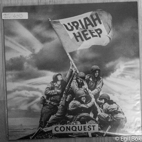 Spesialutgave av Uriah Heep´s LP "Conquest"selges, med lp fraJugoslavia.