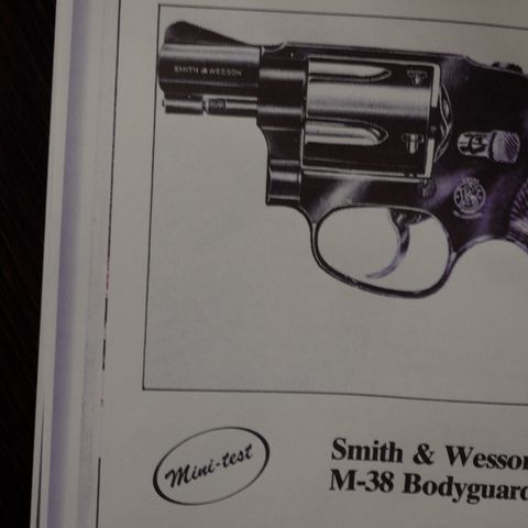 Smith & Wesson M38 Bodyguard - S&W  mod. 19,  357 mag.  (6" løp) FAS kal .22