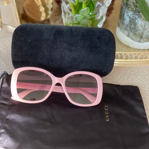 Solbriller Gucci GG0762S /56/ Pink