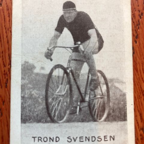 Trond Selsing Svendsen Oslo sykkel sigarettkort 1930 Tiedemanns Tobak