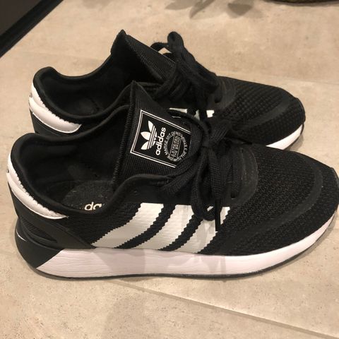 Adidas joggesko i str.  38 2/3