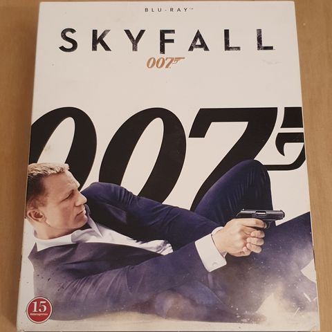 James Bond : Skyfall  ( BLU-RAY )